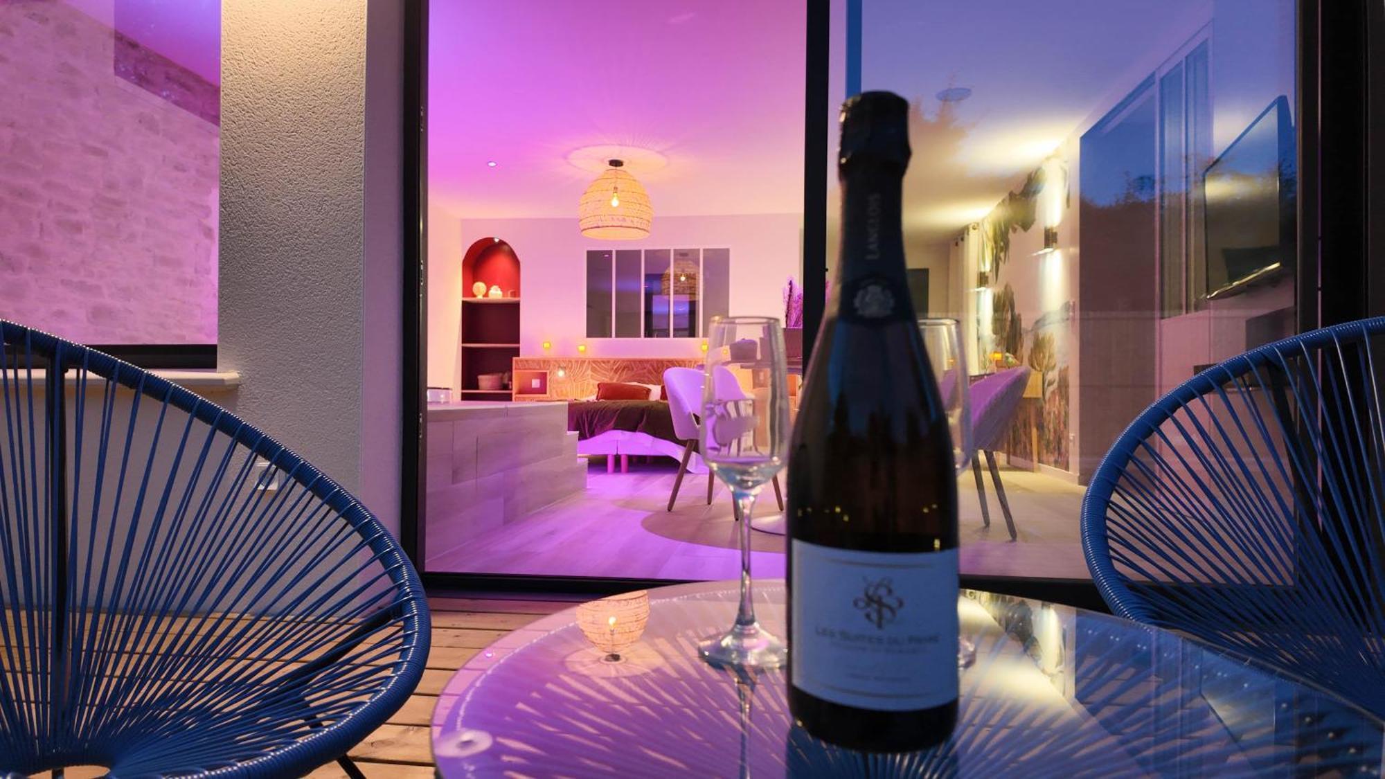 Les Suites Du Payre - Suite Romance Saint-Hilaire-de-Talmont Ngoại thất bức ảnh