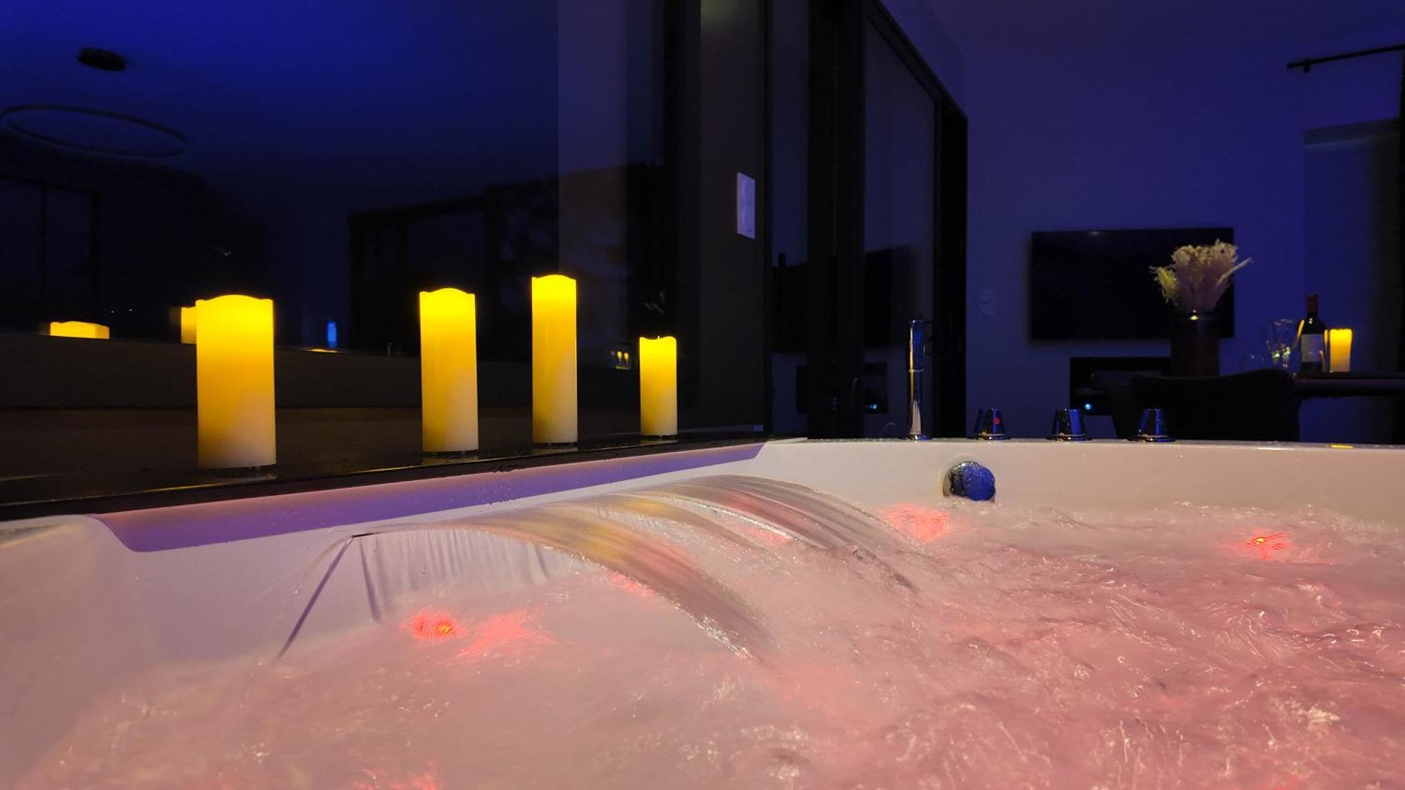 Les Suites Du Payre - Suite Romance Saint-Hilaire-de-Talmont Ngoại thất bức ảnh