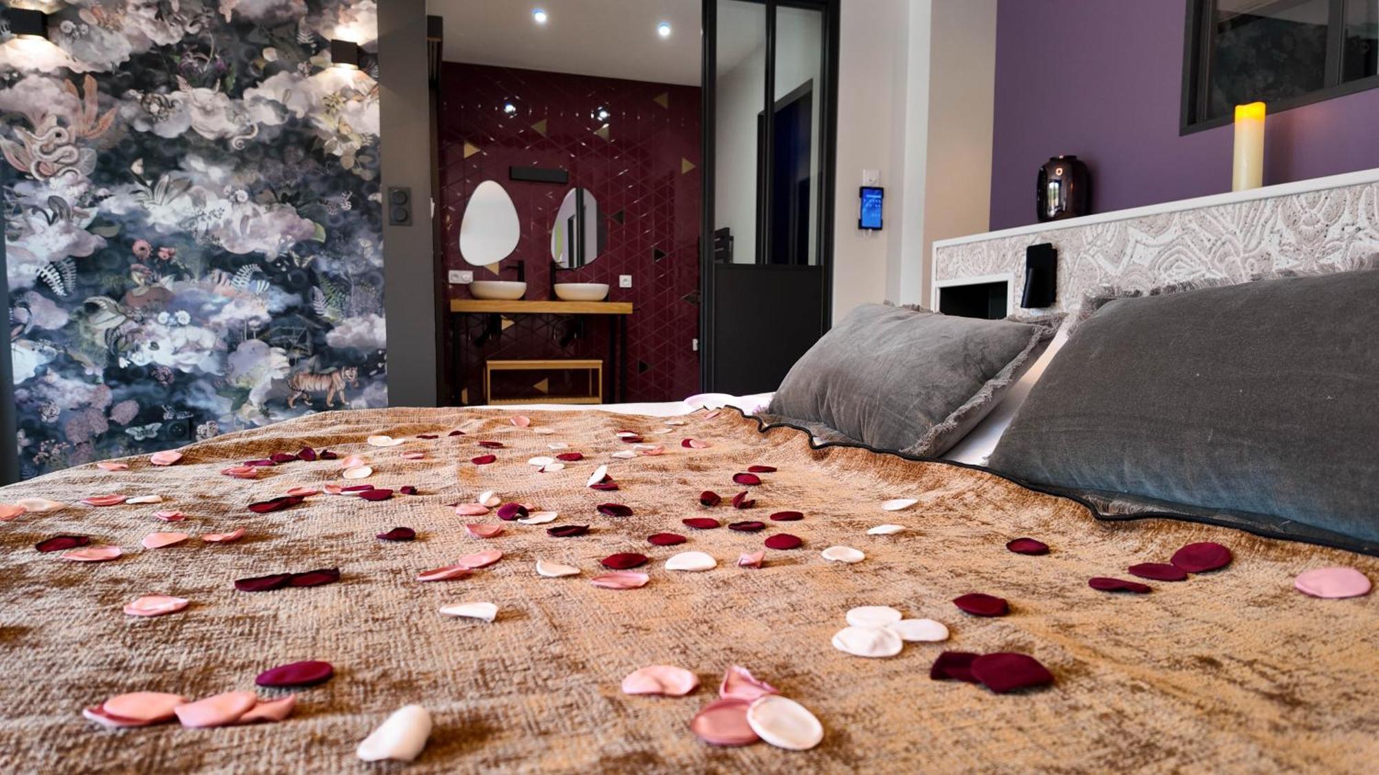 Les Suites Du Payre - Suite Romance Saint-Hilaire-de-Talmont Ngoại thất bức ảnh